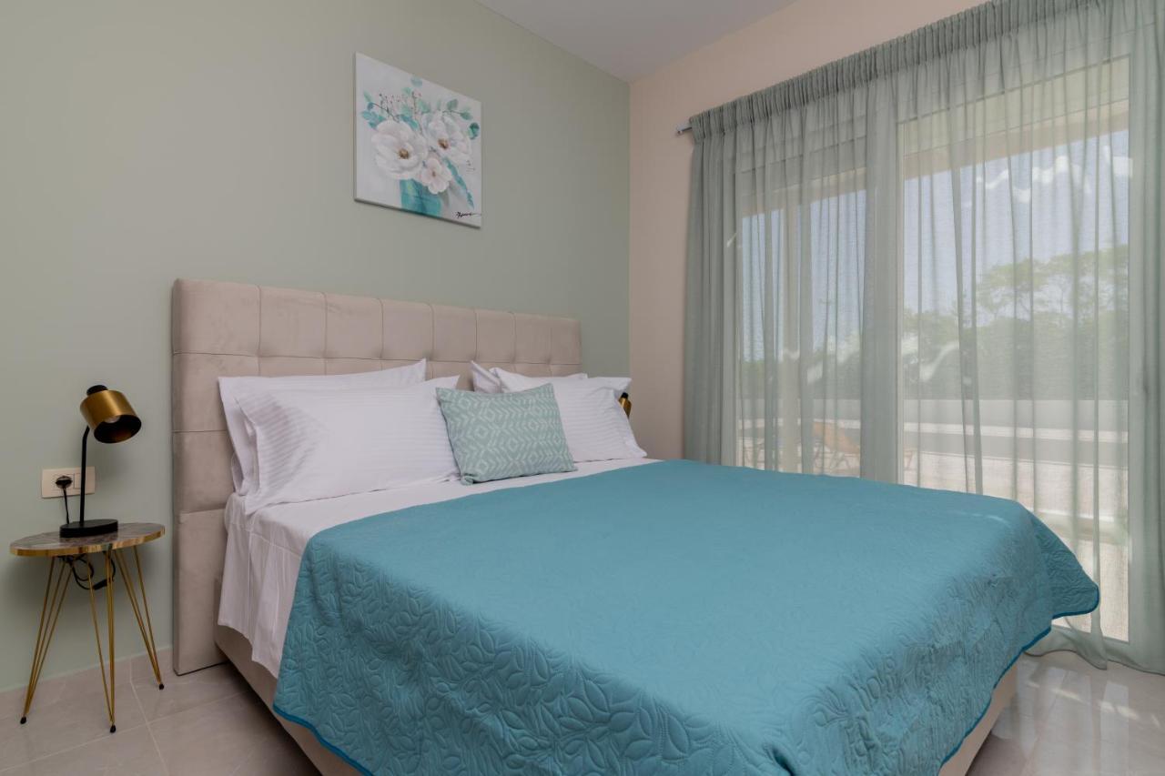 Cinque Terre Kamelia Apartment ไซคิย์นธอสทาวน์ ภายนอก รูปภาพ